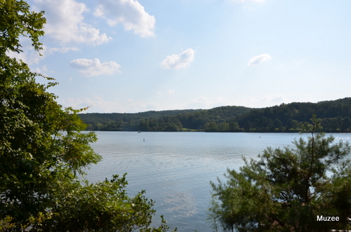 2-DSC_0031.JPG : 호숫가에서 여유를