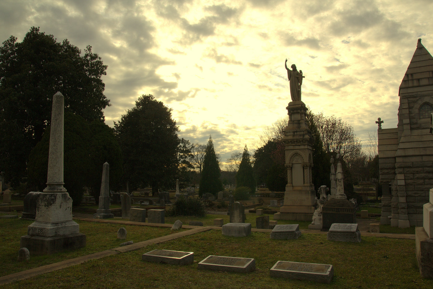 oackland-cemetery-6.jpg
