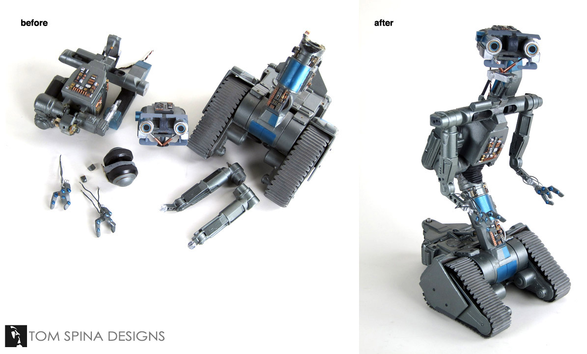 Johnny-5-Short-Circuit-Movie-Prop-Repair_1.jpg