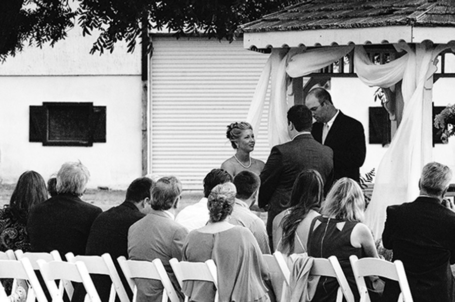Wedding1BW.jpg