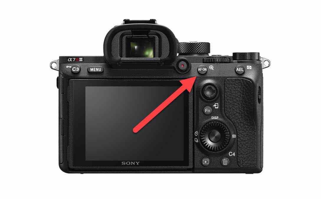 Sony-a7R-III-AF-On-Button.jpg