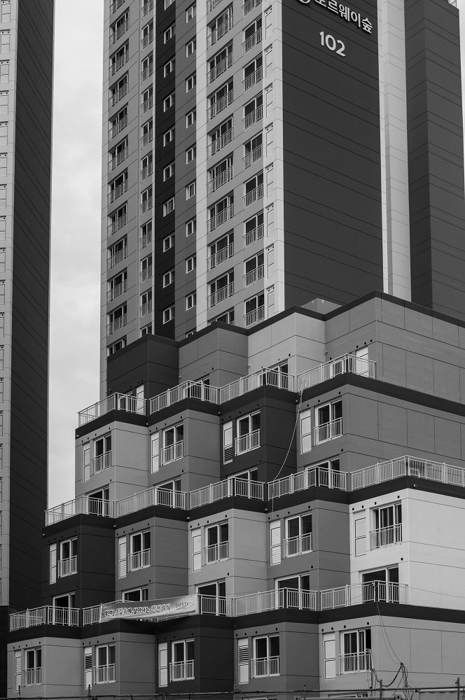아파트 아파트.jpg