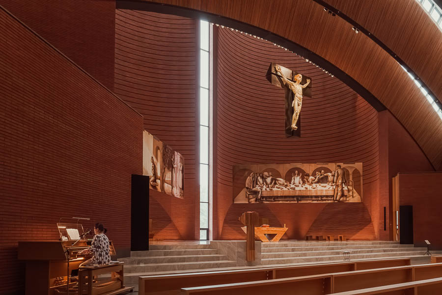 L1029617-향상됨-노이즈 감소-편집-2.jpg