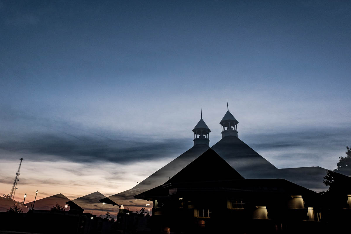 monocrom - 08.40 PM.JPG