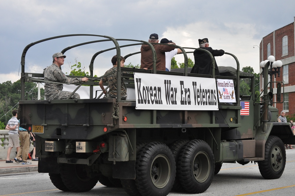 DSC_0415.JPG : 베테랑의 퍼레이드