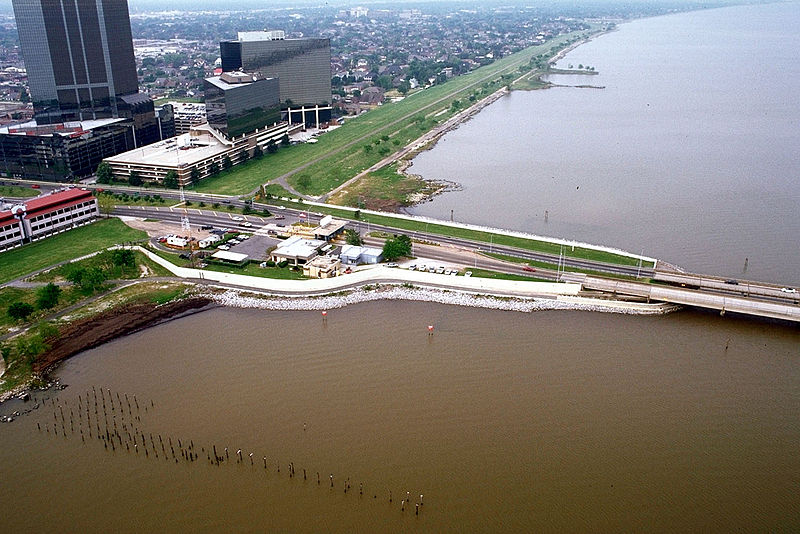 800px-Lake_Pontchartrain_Causeway_south.jpg