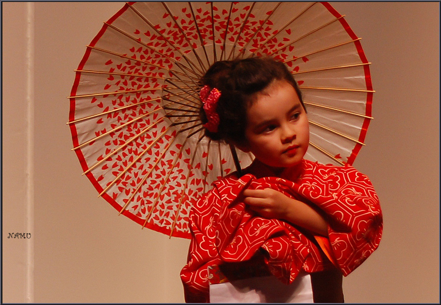 JapaneseDancerGirl11 (1 of 1).jpg