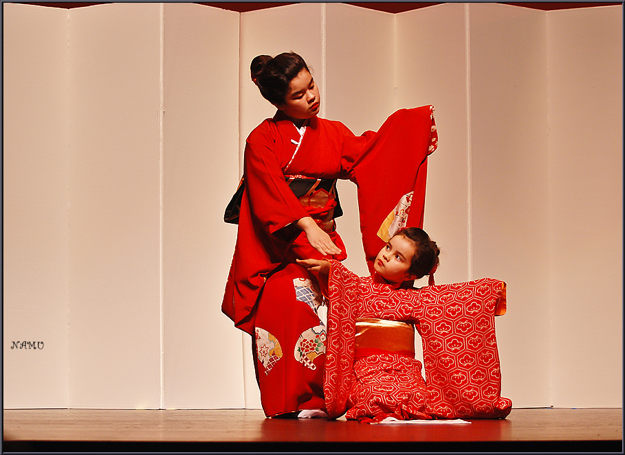 JapaneseDancerGirl5 (1 of 1).jpg