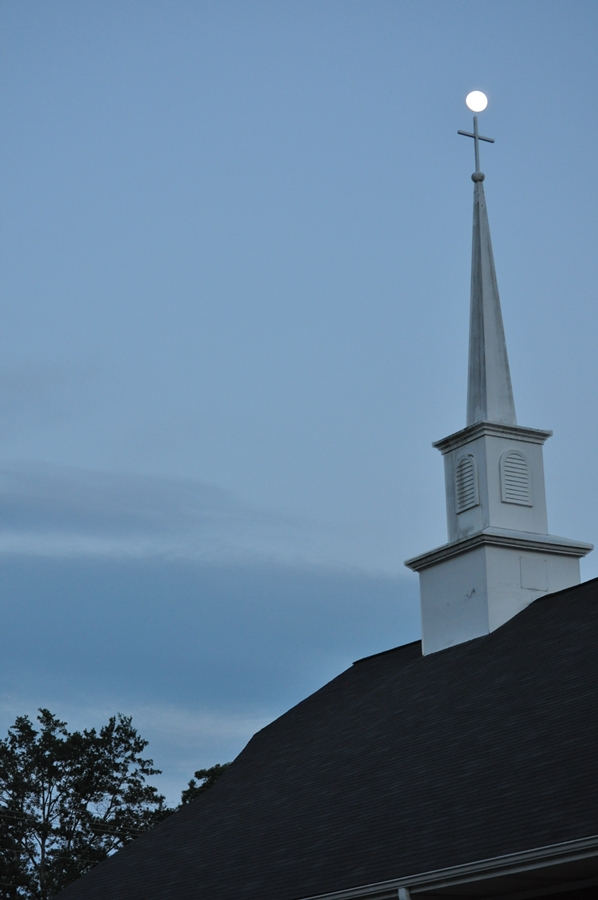 crossmoon3.JPG : 달과 함께