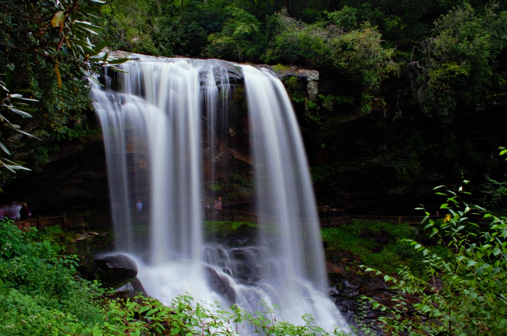 Dry falls, Highlands, NC.jpg